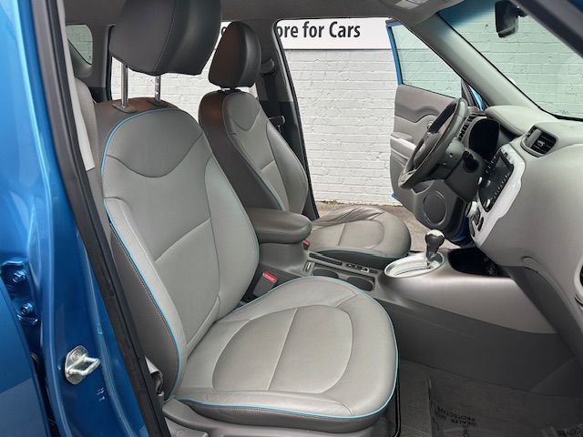 2017 Kia Soul Image 11