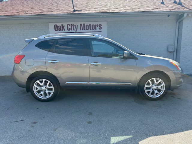 2013 Nissan Rogue Image 4