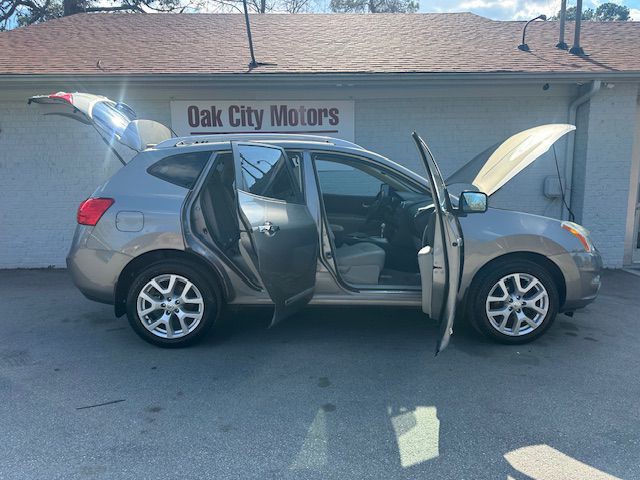2013 Nissan Rogue Image 9