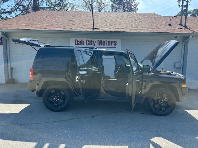 2016 Jeep Patriot Image 10