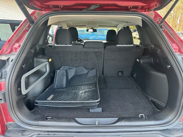 2014 Jeep Cherokee Image 12