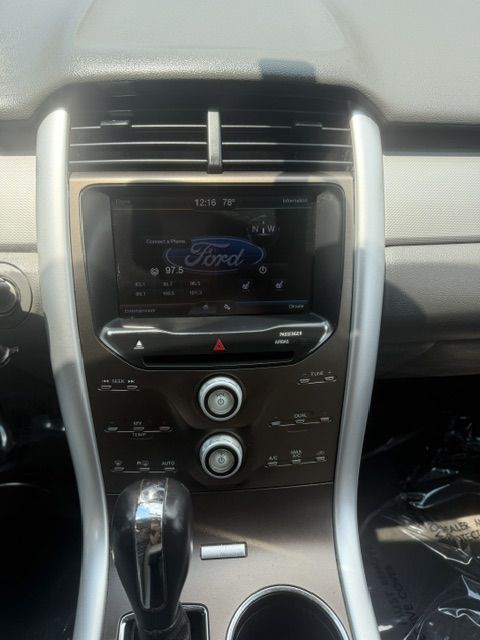 2013 Ford Edge Image 17