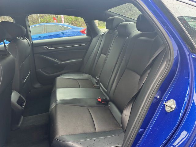 2018 Honda Accord Image 14