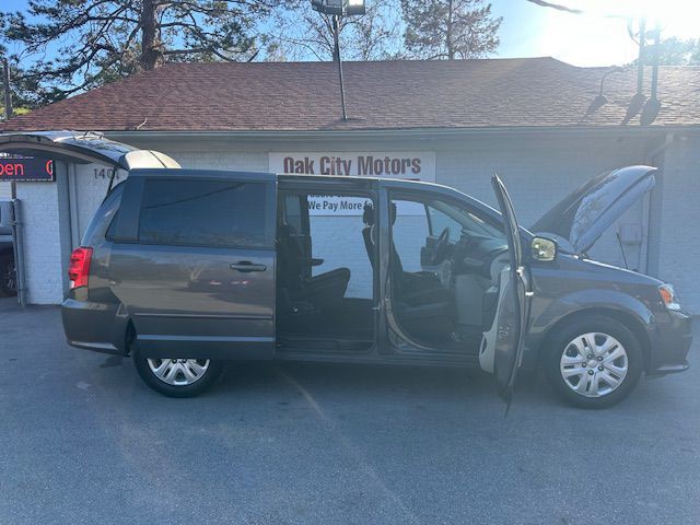 2016 Dodge Grand Caravan Image 10