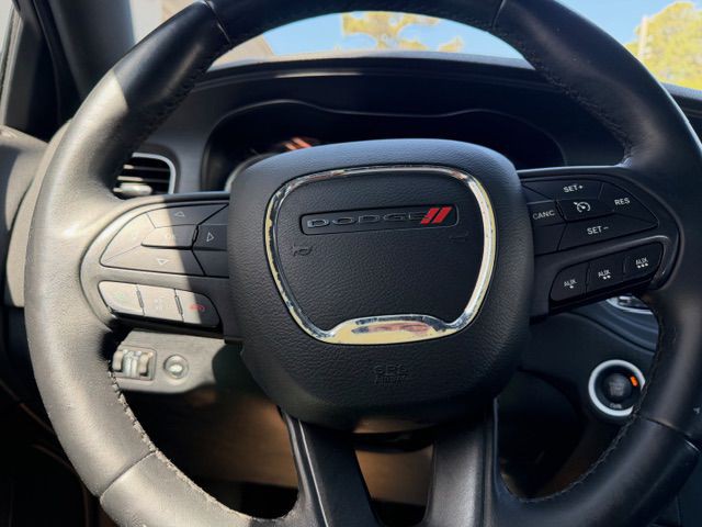 2017 Dodge Charger Image 18