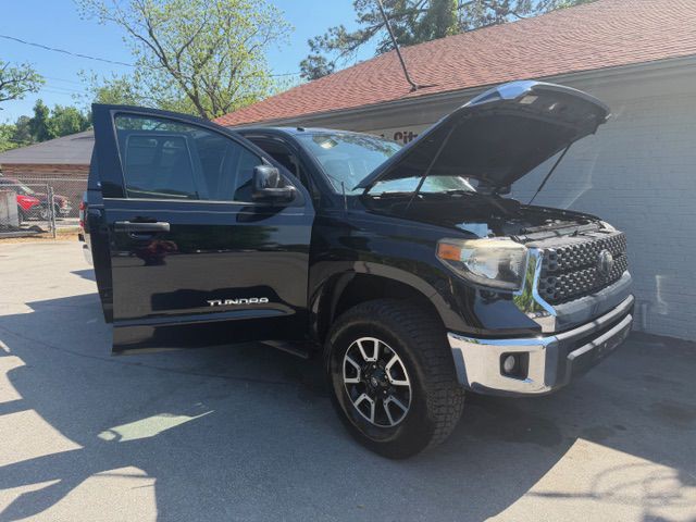2019 Toyota Tundra Image 9