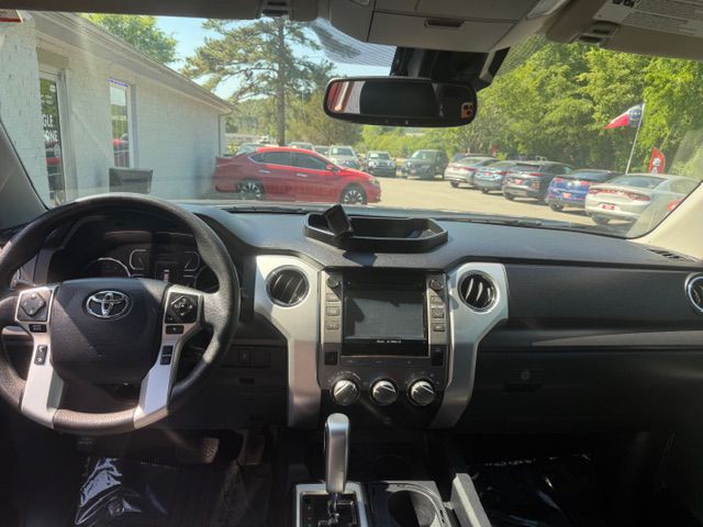 2019 Toyota Tundra Image 16
