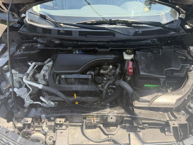2018 Nissan Rogue Image 8