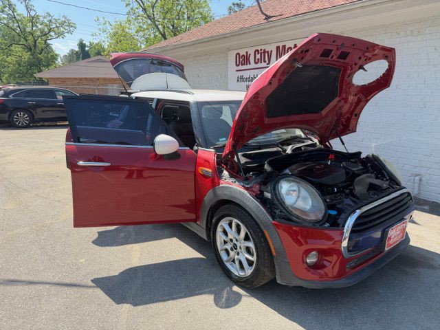 2018 MINI Cooper Image 9