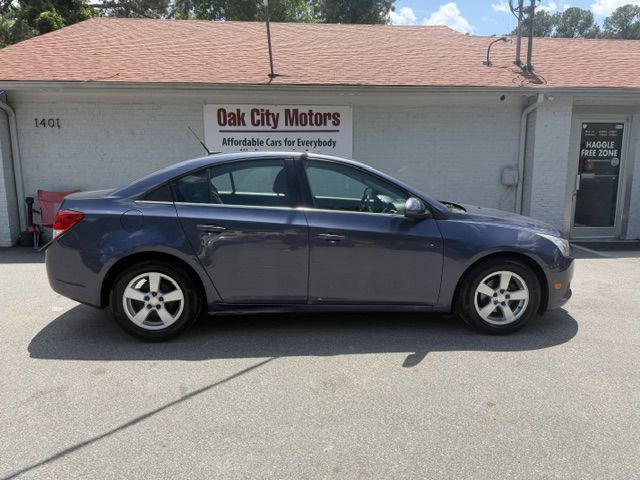 2014 Chevrolet Cruze Image 4