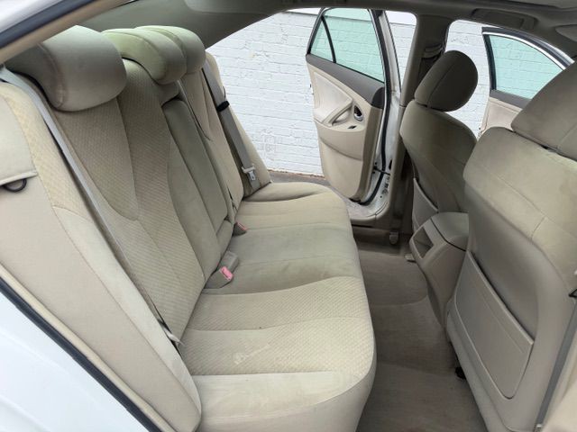 2007 Toyota Camry Image 12