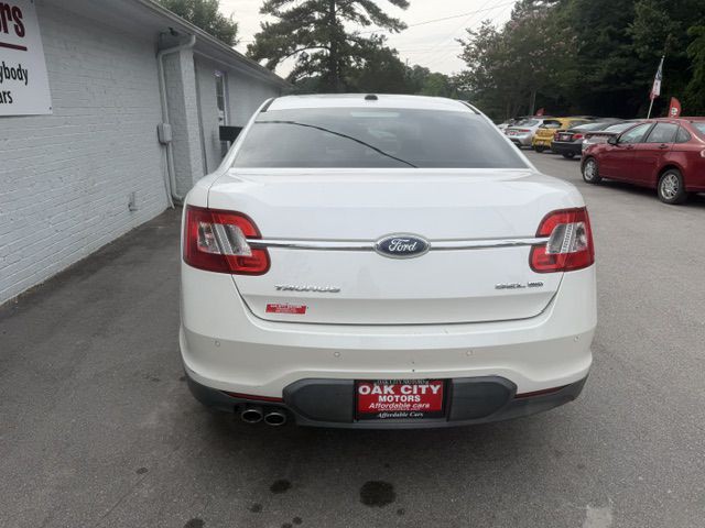 2010 Ford Taurus Image 6