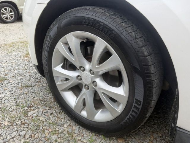 2010 Ford Taurus Image 19