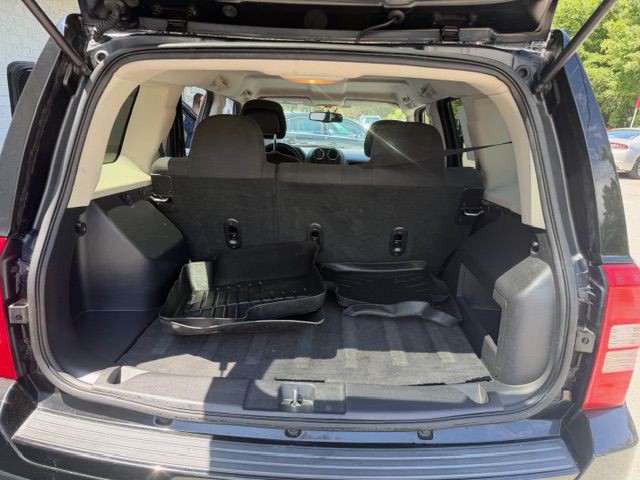 2015 Jeep Patriot Image 12