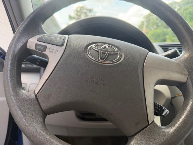 2007 Toyota Camry Image 18