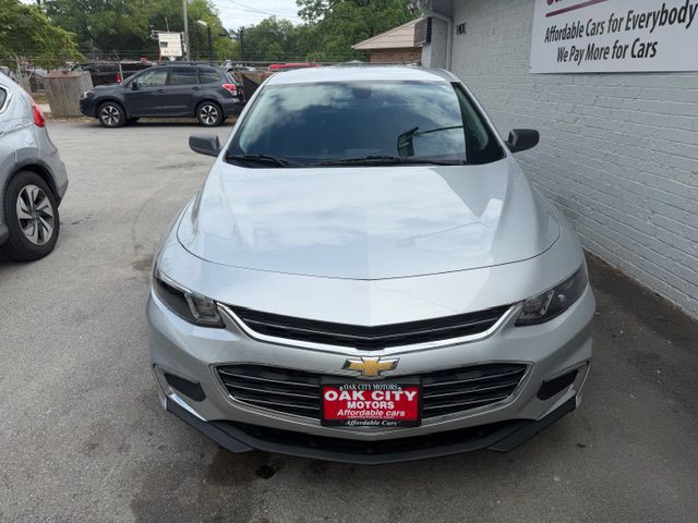 2018 Chevrolet Malibu Image 3