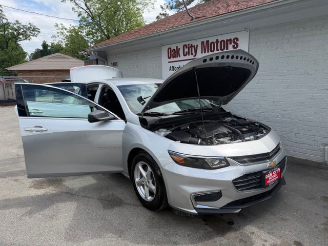 2018 Chevrolet Malibu Image 8