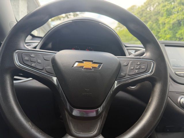 2018 Chevrolet Malibu Image 18