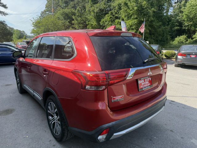 2017 Mitsubishi Outlander Image 7