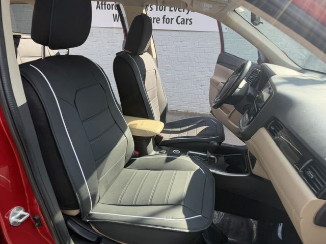 2017 Mitsubishi Outlander Image 11