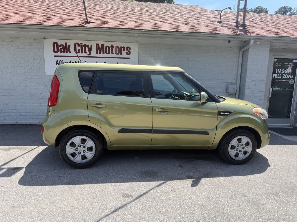 2013 Kia Soul Image 2