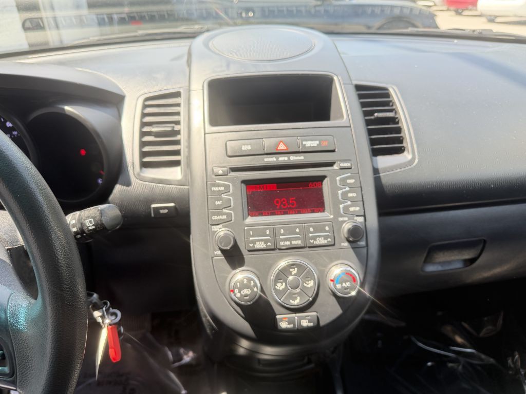 2013 Kia Soul Image 10