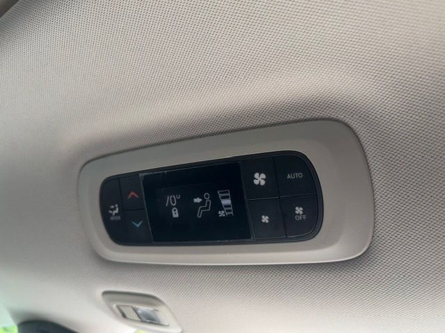2017 Chrysler Pacifica Image 20