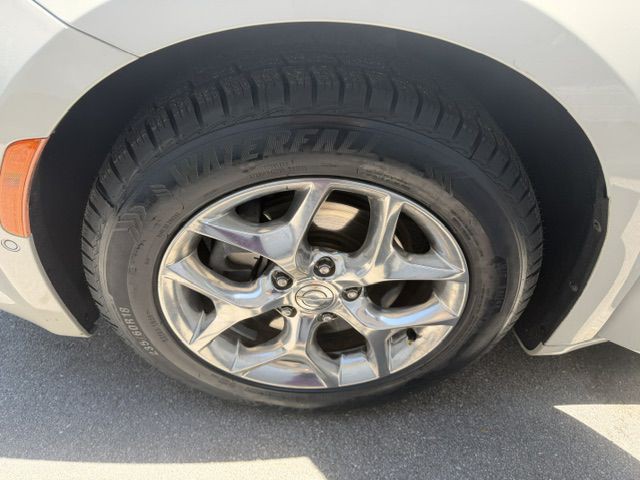 2017 Chrysler Pacifica Image 29