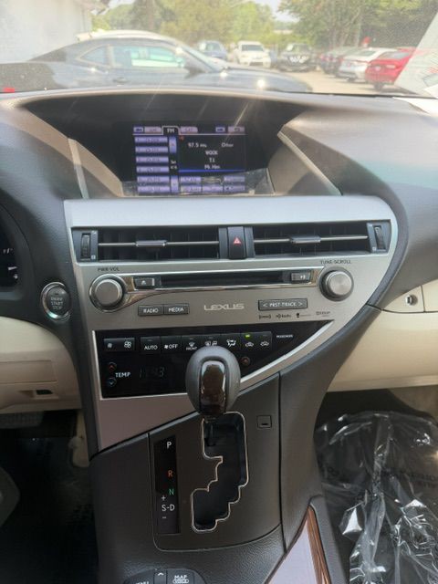 2015 Lexus RX Image 17