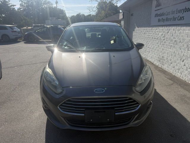 2014 Ford Fiesta Image 3