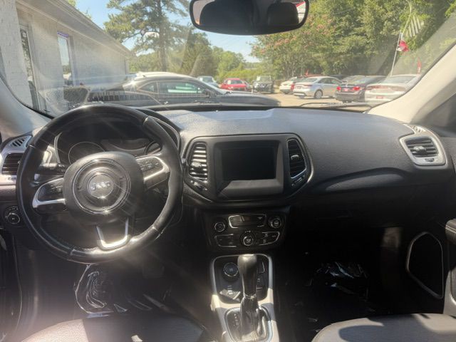 2019 Jeep Compass Image 15