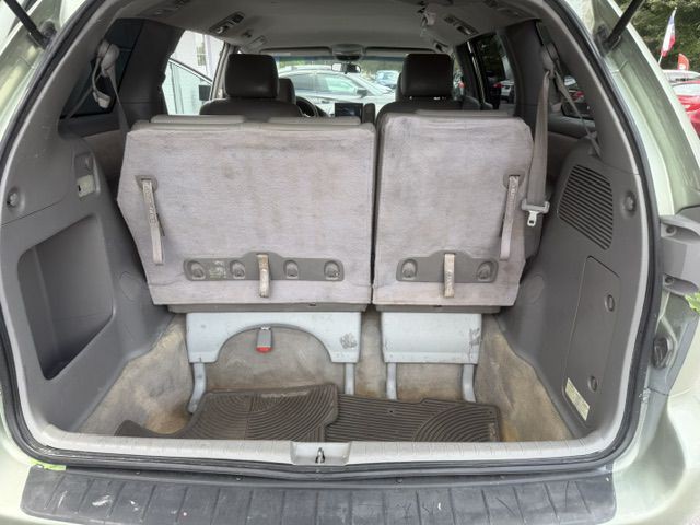 2008 Toyota Sienna Image 12