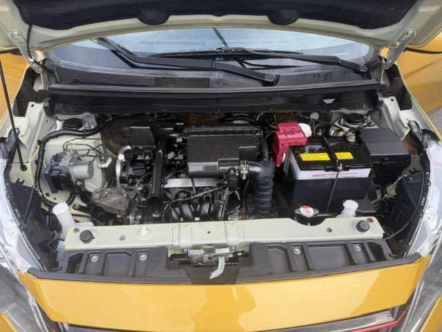 2021 Mitsubishi Mirage Image 8
