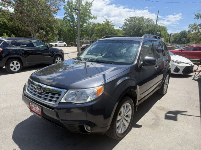 2012 Subaru Forester Image 2