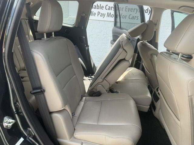 2016 Honda Pilot Image 11