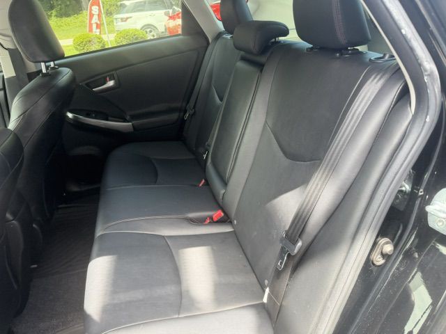 2013 Toyota Prius Image 13