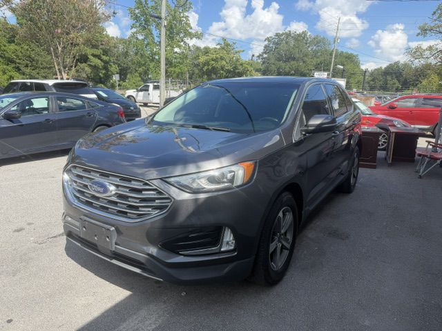 2020 Ford Edge Image 2