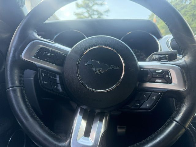 2017 Ford Mustang Image 16