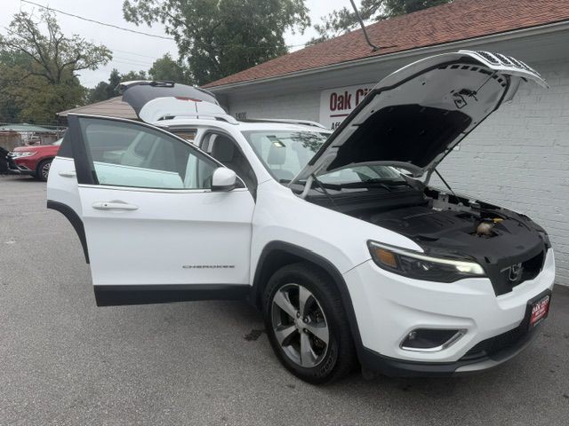 2019 Jeep Cherokee Image 9