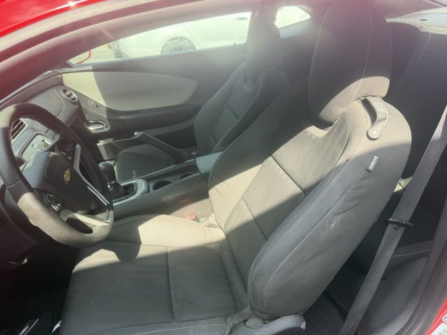 2015 Chevrolet Camaro Image 13