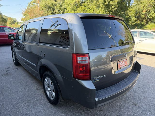 2010 Dodge Grand Caravan Image 7