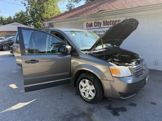 2010 Dodge Grand Caravan Image 8