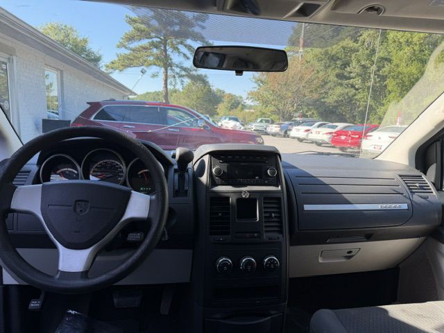 2010 Dodge Grand Caravan Image 15