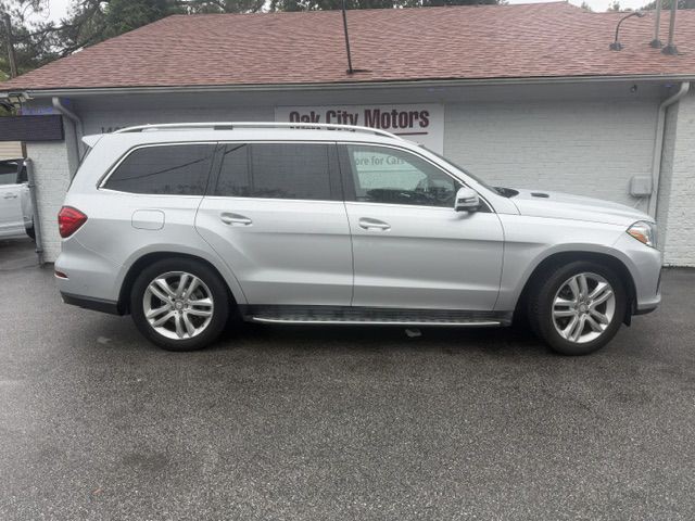 2017 Mercedes-Benz GLS-Class Image 4