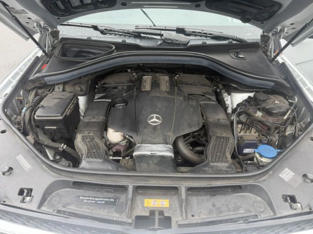 2017 Mercedes-Benz GLS-Class Image 8
