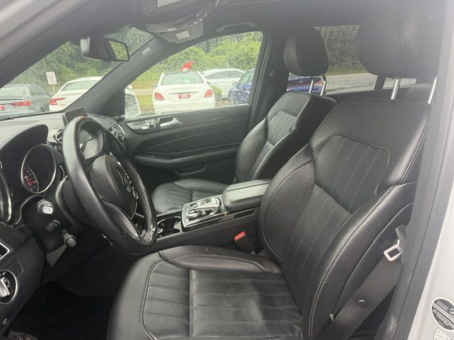 2017 Mercedes-Benz GLS-Class Image 16