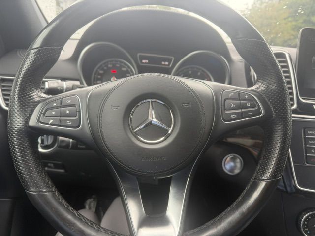2017 Mercedes-Benz GLS-Class Image 18