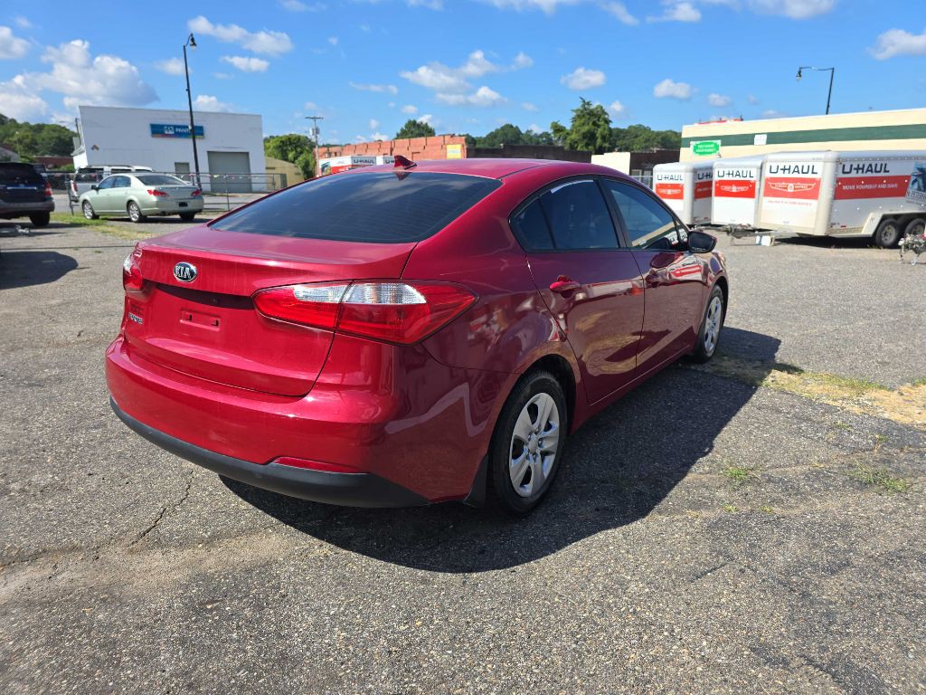 2016 Kia Forte Image 5