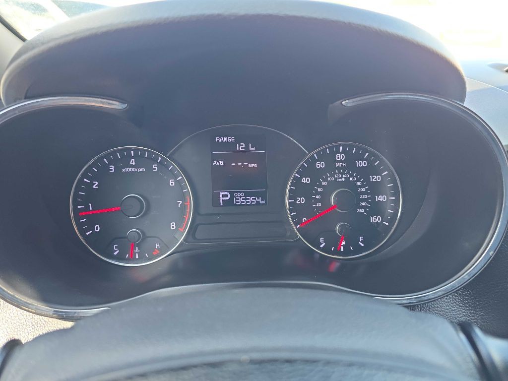 2016 Kia Forte Image 12