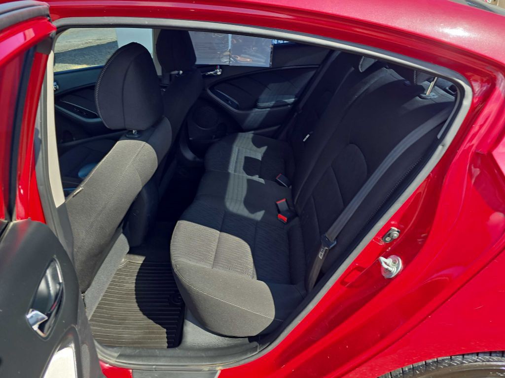2016 Kia Forte Image 15